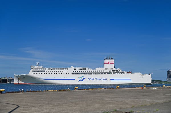 新日本海フェリー