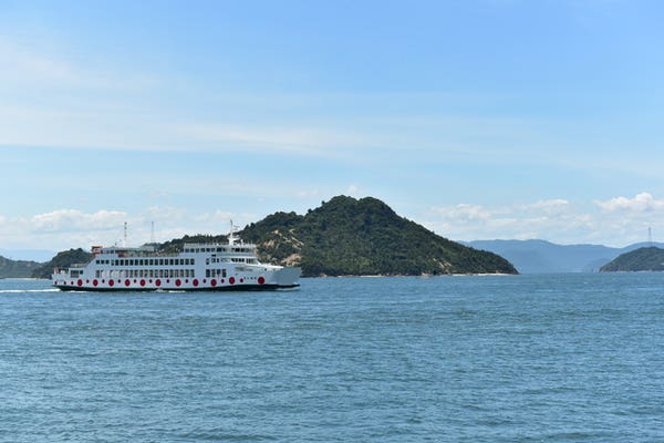 直島