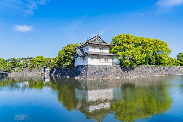 皇居ツアー 比較