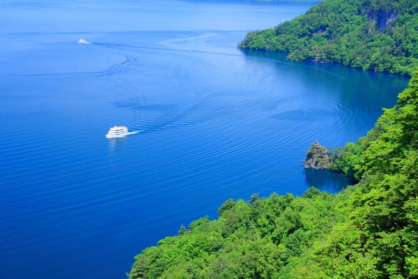 奥入瀬渓流 十和田湖