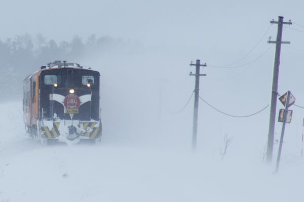 ストーブ列車ツアーの魅力