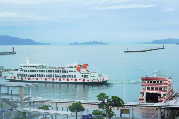 高松港