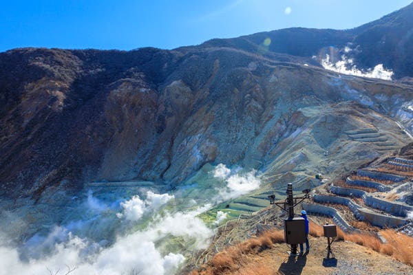 大涌谷ツアーで巡る