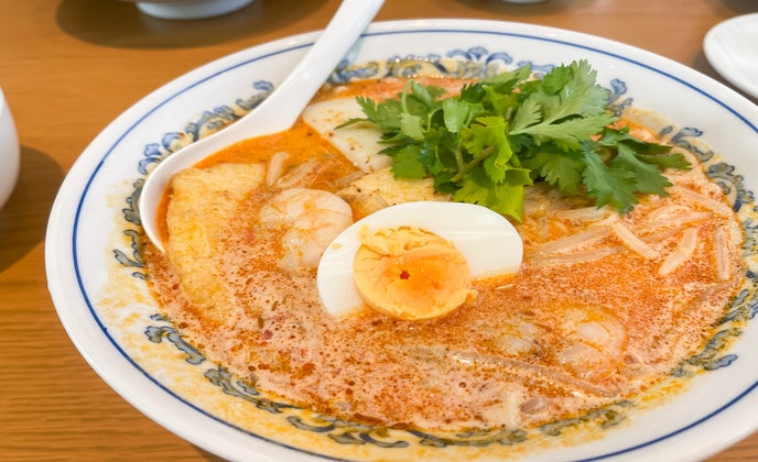 カレーラクサ