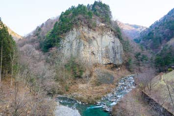 巌立峡