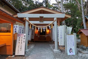 神明神社