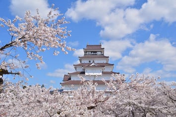 鶴ヶ城