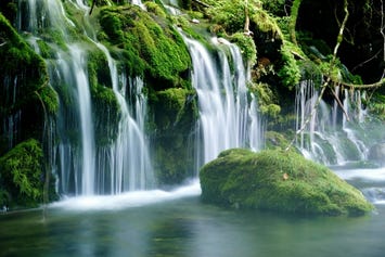 元滝伏流水