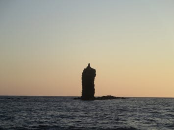 ローソク島