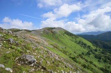 霊仙山