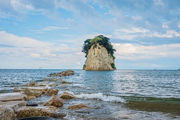 見附島
