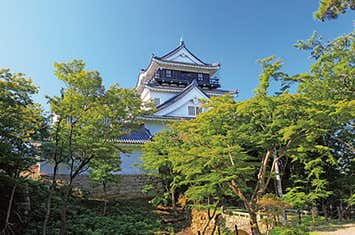 「近江牛」を専門店にてご堪能 2つの温泉と5つの名城を巡る 錦秋の近畿・東海 3日間