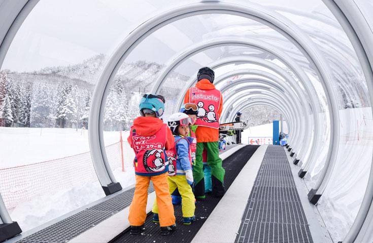 [新宿発]【往復バスで行く】朝発湯沢中里 2泊3日【リフト2日券付】【夕食・翌朝食付】3