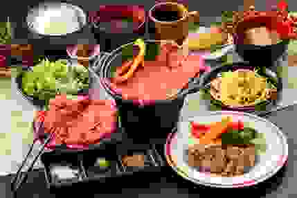 【大分県内/小倉駅発】 錦秋の絶景!白山白川郷ホワイトロードと食欲の秋・北陸まんぷくグルメ3日間
