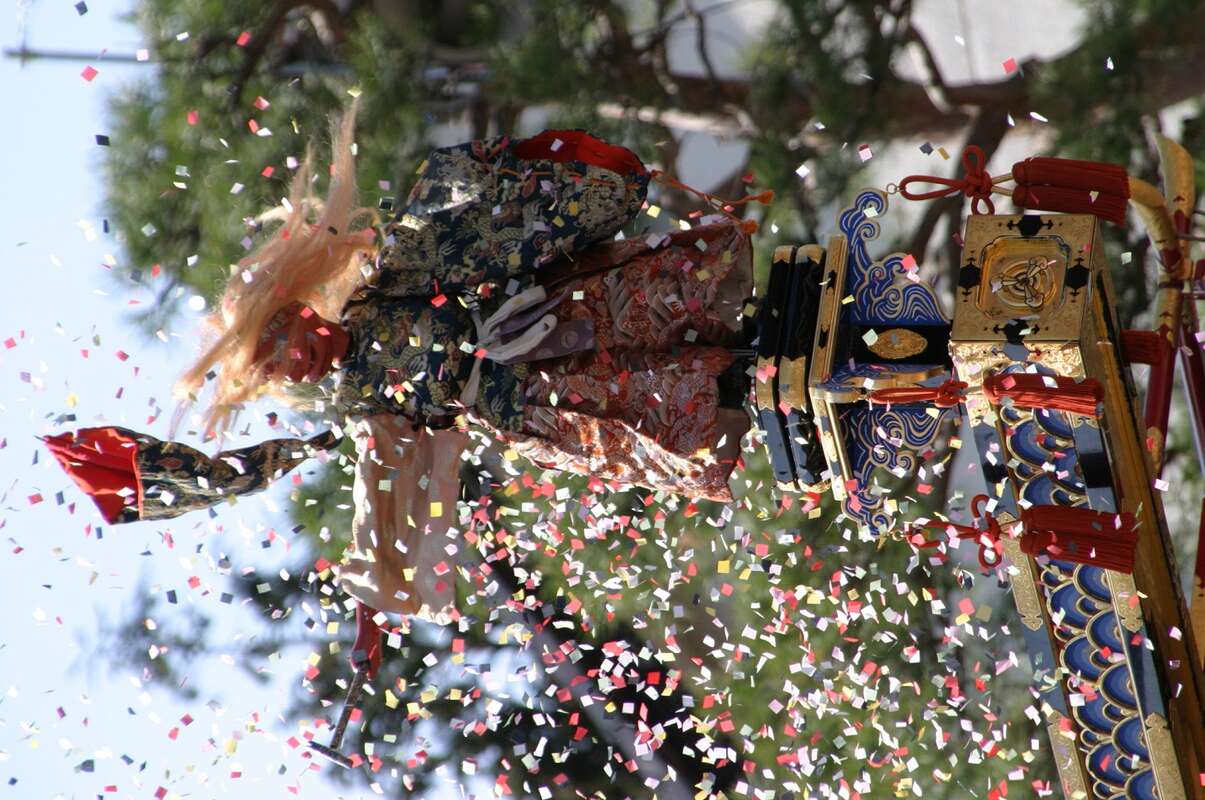 【岩手県・新幹線駅（盛岡駅～一ノ関駅）発】 高遠城址コヒガン桜と日本三大美祭“春の高山祭 美人の湯として知られる下呂温泉　未来往生を願う善光寺参拝３日間2