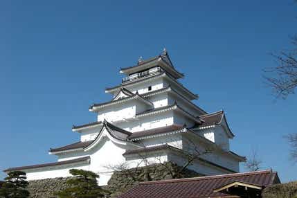 【伊丹空港発着】 晩秋のみちのく　会津・鶴ヶ城公園と大内宿・世界遺産「日光東照宮」　会津の奥座敷・東山温泉　2日間