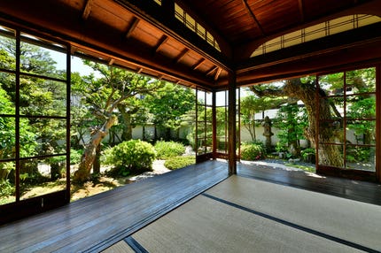 【津山・久世発】【岡山県愛読者謝恩旅行】新春!出雲大社と小泉八雲記念館・旧居 日帰り