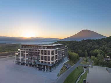 【茨城県内発】 【モニターツアー】「オークラ ニッコーホテルズ」の新ブランドホテルがニセコに開業!「ニッコースタイルニセコ HANAZONO」宿泊と「小樽」散策2日間