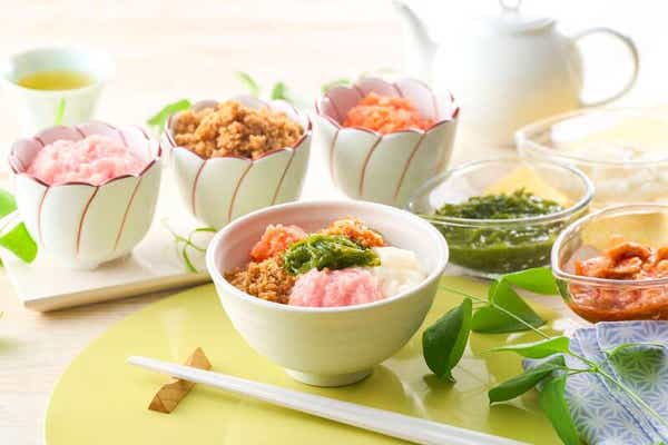 【栃木県内発】 1泊4食付き！福島巨峰狩り食べ放題と東山温泉　会津まちあるきスイーツ・裏磐梯五色沼・猪苗代ハーブ園・大内宿　2日間3