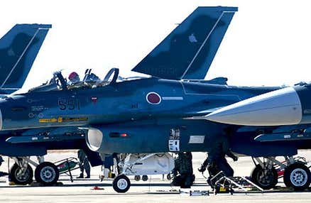 [西船橋発]【百里基地開庁60周年記念航空祭2026】航空自衛隊の迫力ある航空祭を満喫！百里基地航空祭 日帰りバスツアー