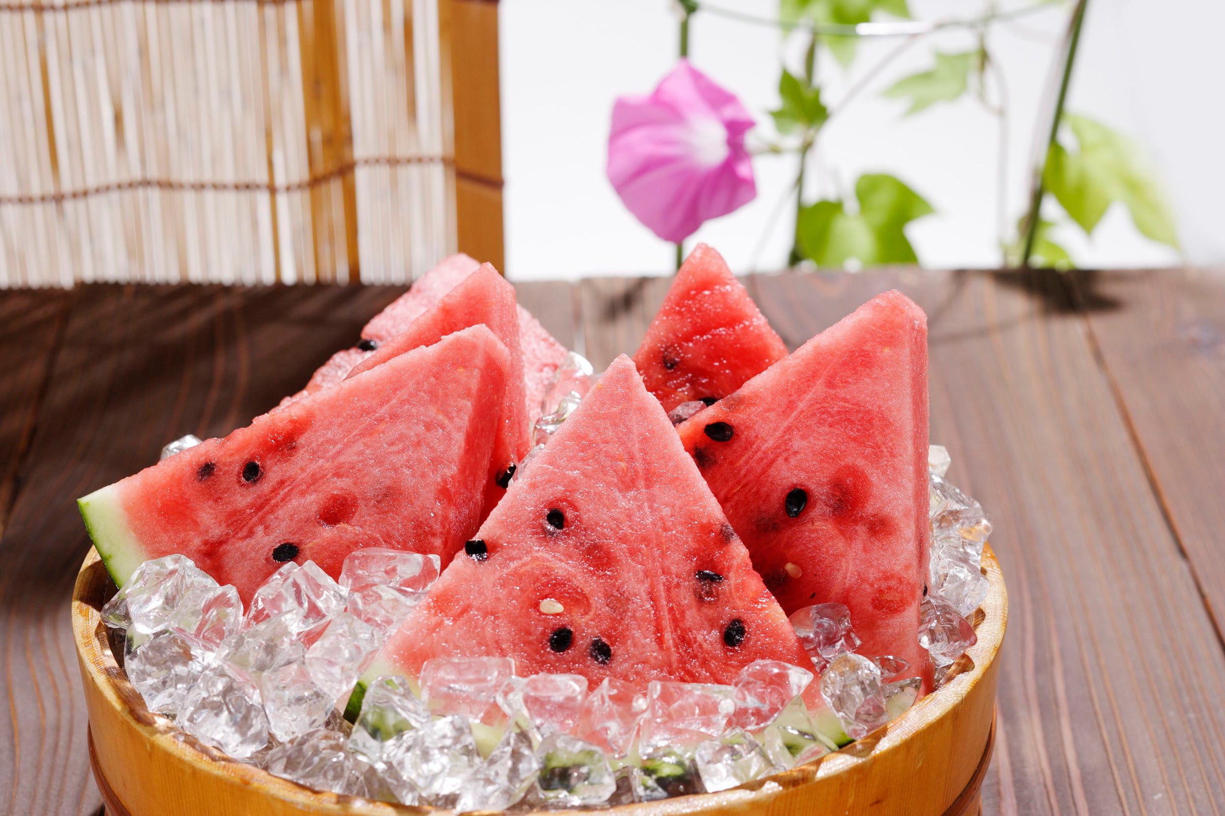 【宮城県内発】 １コ持ち帰り付き！夏スイカ生産量日本一の尾花沢スイカ食べ比べと 銀山温泉で紡ぐ夏の思い出（日帰り）2