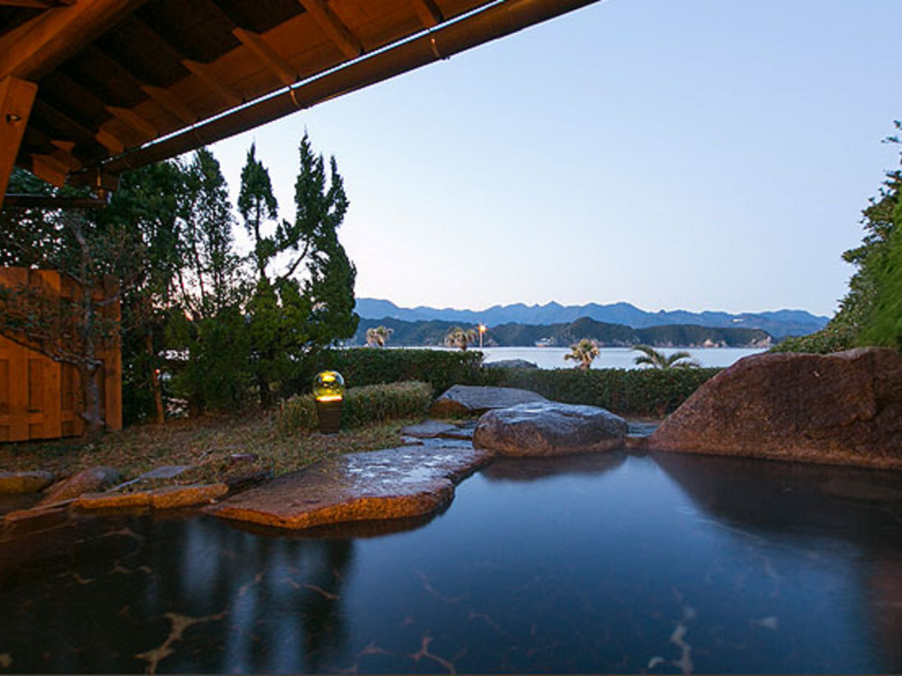 海辺の一軒宿！貸切り温泉ミステリーツアー【泉佐野・熊取・岸和田発】1