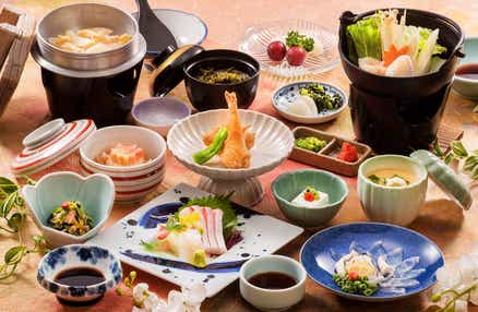 【羽田空港発】 うたあかりの名湯「長門湯本温泉」に宿泊 ふぐ&カニを食す 角島・津和野・萩・山口2日間