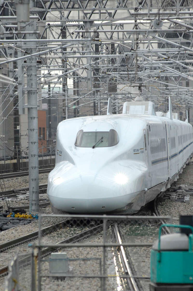 【新大阪駅発】 《KoDoMoわんぱクラブ》北海道から九州までいろんな新幹線に乗ろう　新幹線全国縦断の旅３日間＜Web限定申込＞2