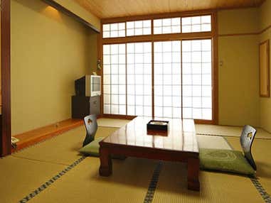 ■●夜発バス 鹿島槍スキー場ファミリーパーク 大町温泉郷・黒部ビューホテル(2泊5日)