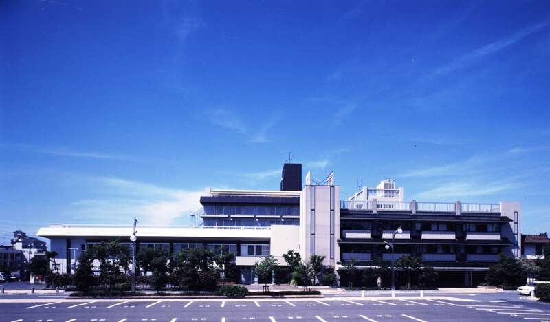 【ＪＲ和歌山駅発】 往復特急「スーパーはくと」に乗車(大阪駅⇔倉吉駅間)！皆生温泉で食すカニ会席と松江・倉吉２日間1