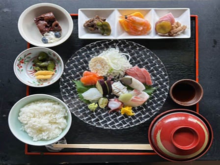 中部発　日帰り　三重の伝統文化に触れる！鈴鹿の森庭園と萬古焼工房見学！選べる昼食！3