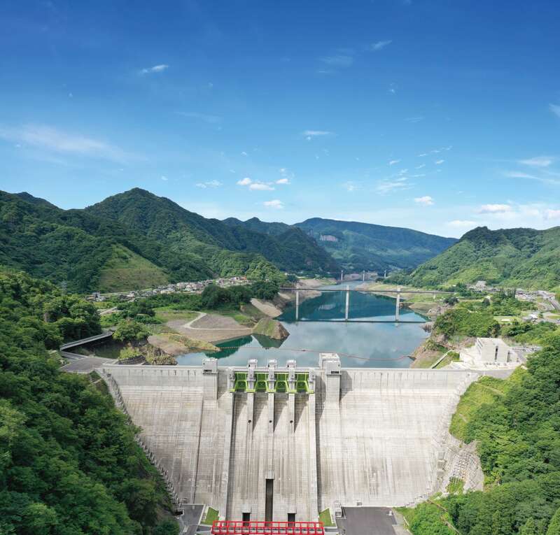 【郡山・須賀川・白河エリア発】 淡黄色のとろり濁り湯温泉ホテルへご宿泊！ 6つの涼景＆絶景を巡る！ミステリーツアー（2日間）3