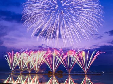 【新宿発】ぶっとび格安✨諏訪湖祭湖上花火大会2026(ブロックエリア）🎆 バスツアー（復路夜行便/翌日新宿着）