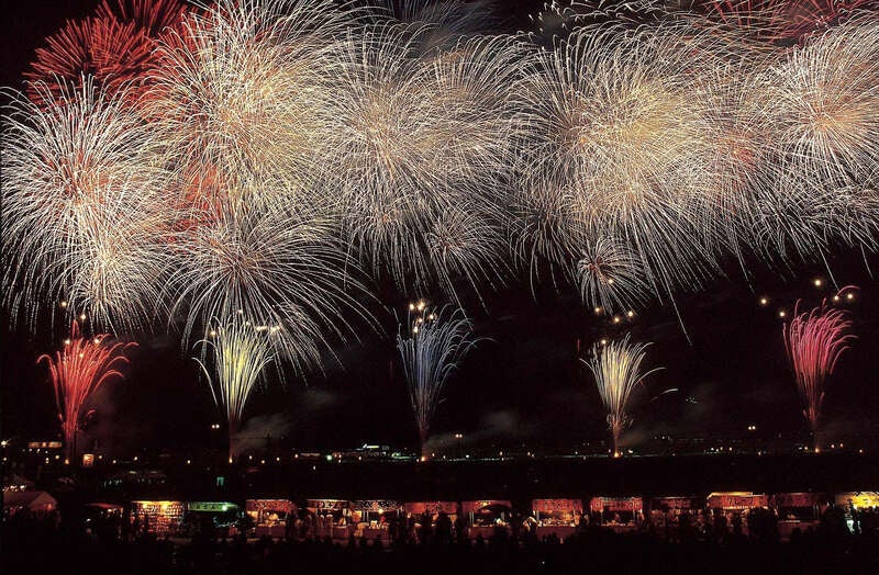 【ＪＲ和歌山駅発】 【東海道・東北新幹線利用】大曲全国花火競技大会と平泉中尊寺・松島　花巻温泉連泊　3日間1