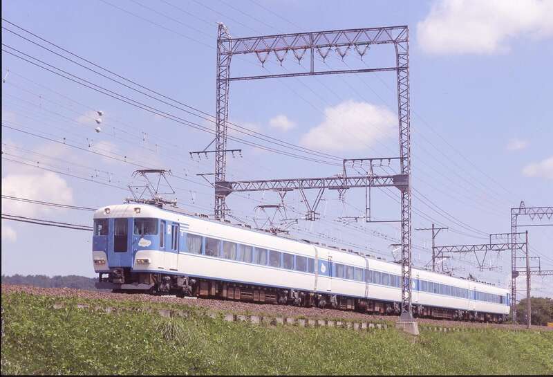 【大阪上本町駅発】 近鉄団体列車「あおぞらⅡ」特別貸切運行  名古屋城本丸御殿と熱田神宮参拝　⽇帰り1