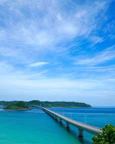 【防府・新山口発】コバルトブルーの海が広がる絶景！角島大橋ドライブ 日帰り