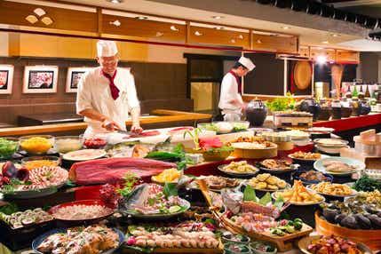 【JR福山駅発】大塚国際美術館と「アオアヲナルトリゾート」で阿波三昧バイキング 日帰り