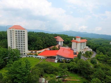 【静岡県内発】 日本三大名湯の一つ！名湯！草津温泉のんびり滞在と鬼押出し園・八ッ場ダム・めがね橋 ２日間