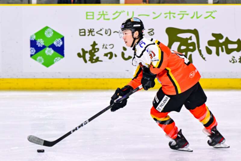 【埼玉県内発】 読売旅行初登場！！氷上の格闘技！アイスホッケー Ｈ.Ｃ.栃木日光アイスバックスVSスターズ神戸　 　日光カステラマッチデー　特別観戦ツアー2