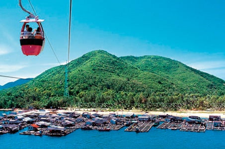 東京発 横浜名物シウマイ含む崎陽軒ランチバイキングと幻想的な無人島猿島よくばり神奈川 日帰り　連日行列ができるほど人気のお店の席を確保！1