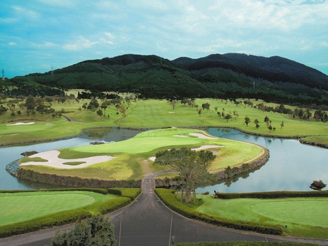■【現地払い0円・全行程バス送迎付き】知覧カントリークラブ・カートセルフ×南国カンツリークラブ・カートセルフ　１泊２プレー3