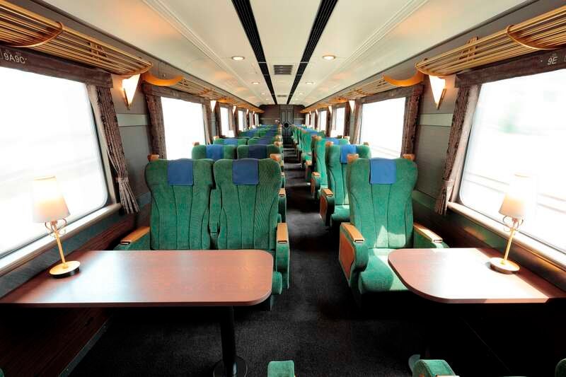 【橿原神宮前駅発】 近鉄観光特急「青の交響曲（シンフォニー）」に乗る！吉野千本桜 　日帰り1