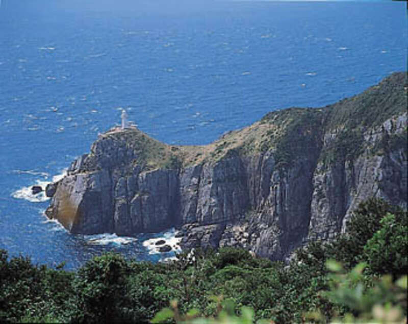 【三沢空港発】 世界遺産と祈りの島へ　GOTO！五島列島縦断とエキゾチック長崎４日間2