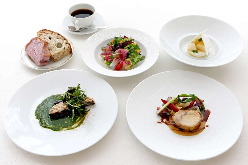 【岸和田発】 約3時間！大塚国際美術館と 島のオーベルジュ「ホテルアナガ」でフレンチ　日帰り2