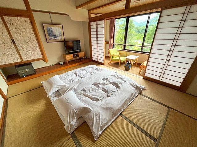 ■●夜発バス　エイブル五竜＆Hakuba47　大町温泉郷　黒部サンバレーホテル（2泊4日）2