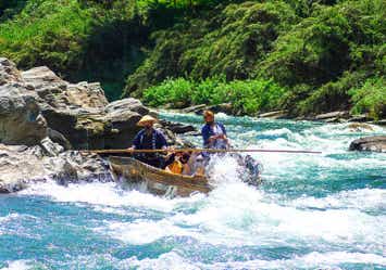 【福島県・新幹線駅（福島駅・郡山駅・新白河駅）発】 秩父長瀞ライン下り・花菖蒲やアジサイなど季節の花が彩る昭和記念公園と小江戸川越にご宿泊 2日間