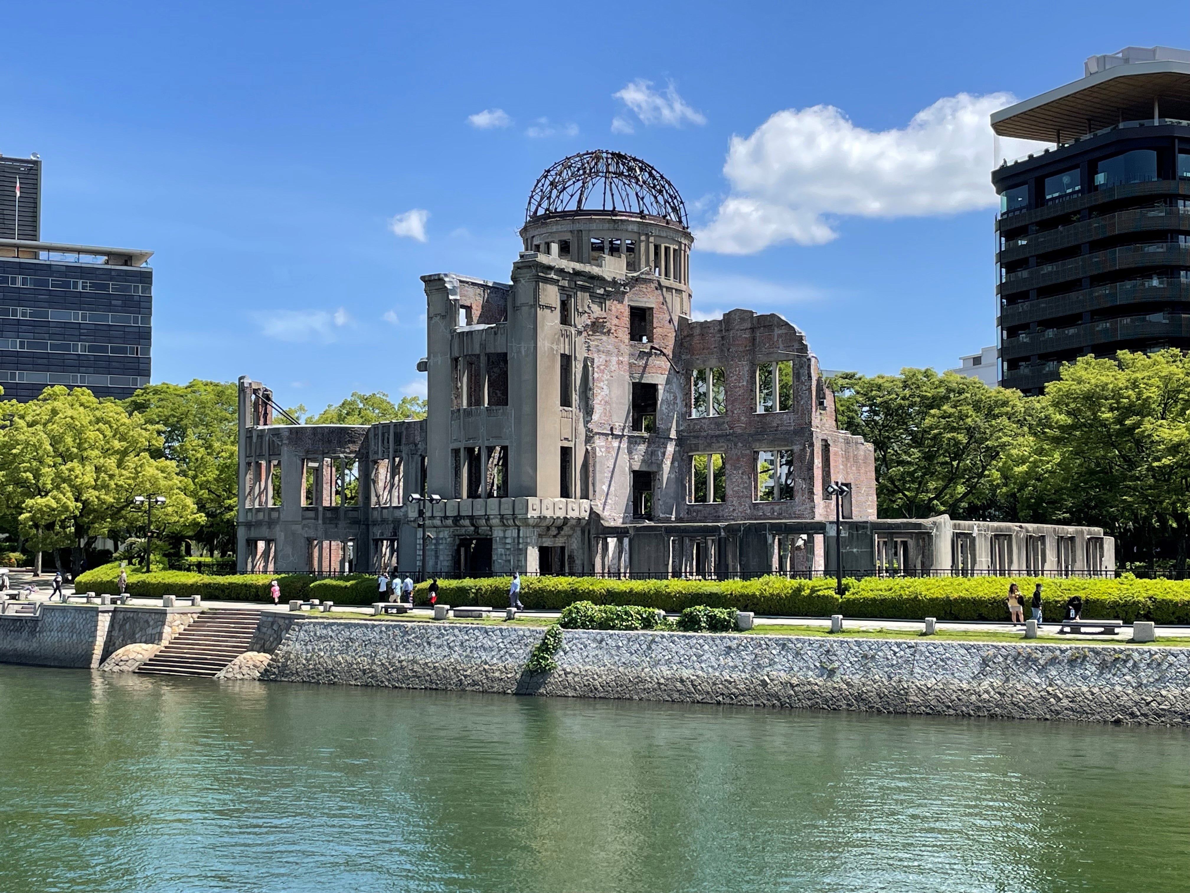 【群馬県内発】 世界遺産登録30周年記念！安芸の宮島・広島原爆ドーム リニューアルオープン大和ミュージアムと瑠璃光寺・津和野3日間3