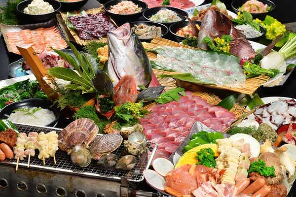 【東京都内発※町田を除く】 2食付！南房総『きよっぱち』海鮮浜焼き食べ放題と房総みかん狩り食べ放題と房州産さつまいも詰め放題体験　日帰り1
