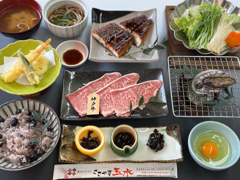 【広島・古市発】 神鍋温泉で海幸山幸グルメバイキングと城崎温泉街・丹波大感謝祭 ２日間3