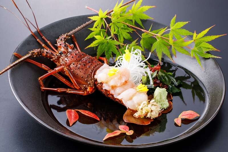 【京都・滋賀エリア発着】秋の2つの味覚！「焼き松茸&国産伊勢海老1尾」付会席　美食グルメと世界遺産 高野山 奥之院　日帰り1